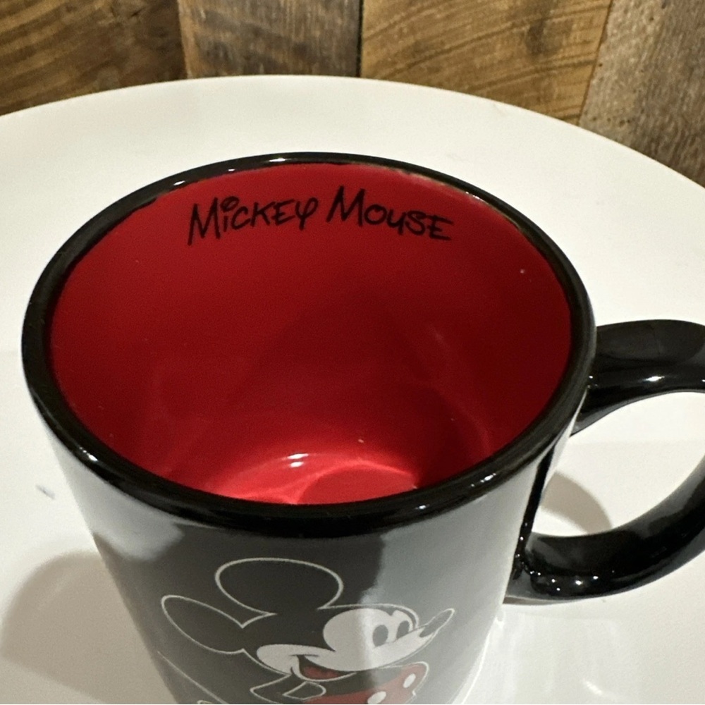 Disney Classic Mickey Mouse Coffee Mug with Electric Warmer 10oz Ceramic Cup - Picture 7 of 8